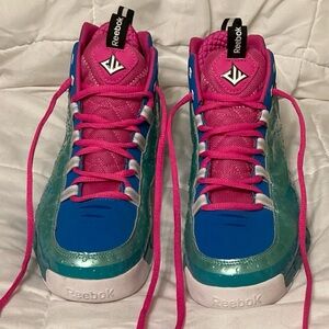 Sneakers Reebok men’s 8, Teal, Blue & Pink
